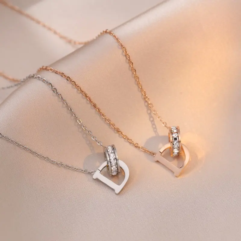 Titanium steel necklace, women's D letter necklace, niche design sense of tide, simple temperament, light luxury neck chain, pendant lock