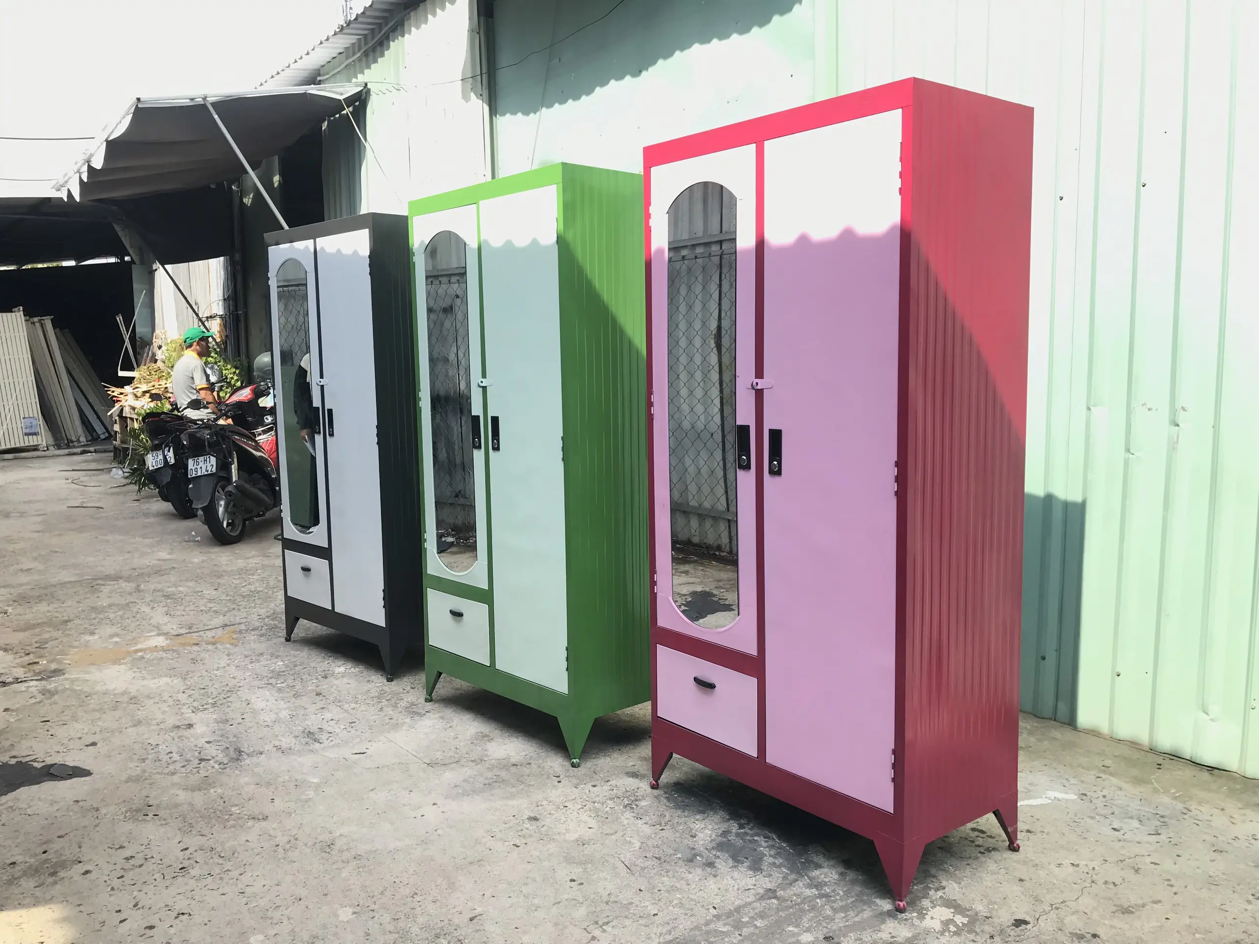 Tủ quần áo bằng sắt đẹp đựng quần áo gia đình -Tủ sắt 3 cánh Tủ sắt 2 cánh giá rẻ NHIỀU MÀU LỰA CHỌN