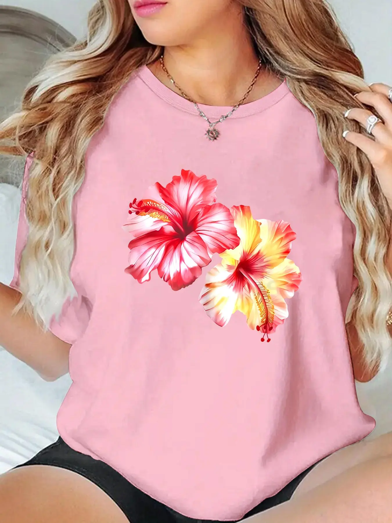 Women's Floral Print Round Neck Tee, Fashion Casual Crew Neck T-shirt for Daily Holiday Vacation Outdoor Wear, Ladies Clothes for Summer
