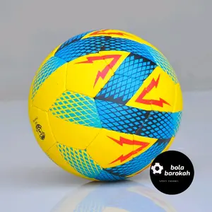 Bola sepak ortuseight size 5/bola kaki ukuran besar bonus pentil dan jaring Ball