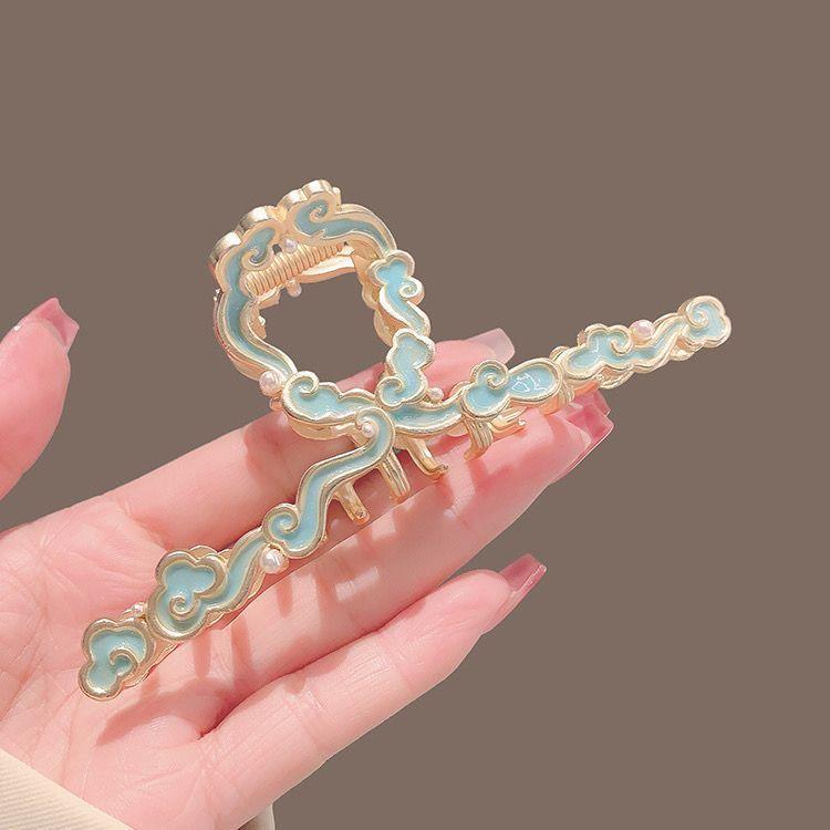 Product Introduction of Kẹp Tóc Càng Cua, Cỡ Lớn, Họa Tiết Đám Mây Xanh Phong Cách Cổ Trang, Kẹp Phụ Kiện Tóc Nữ Phong Cách Trung Quốc Mới, Sườn Xám, Kẹp Tóc Càng Cua Sau Đầu, Kẹp Cá Mập Lớn 3