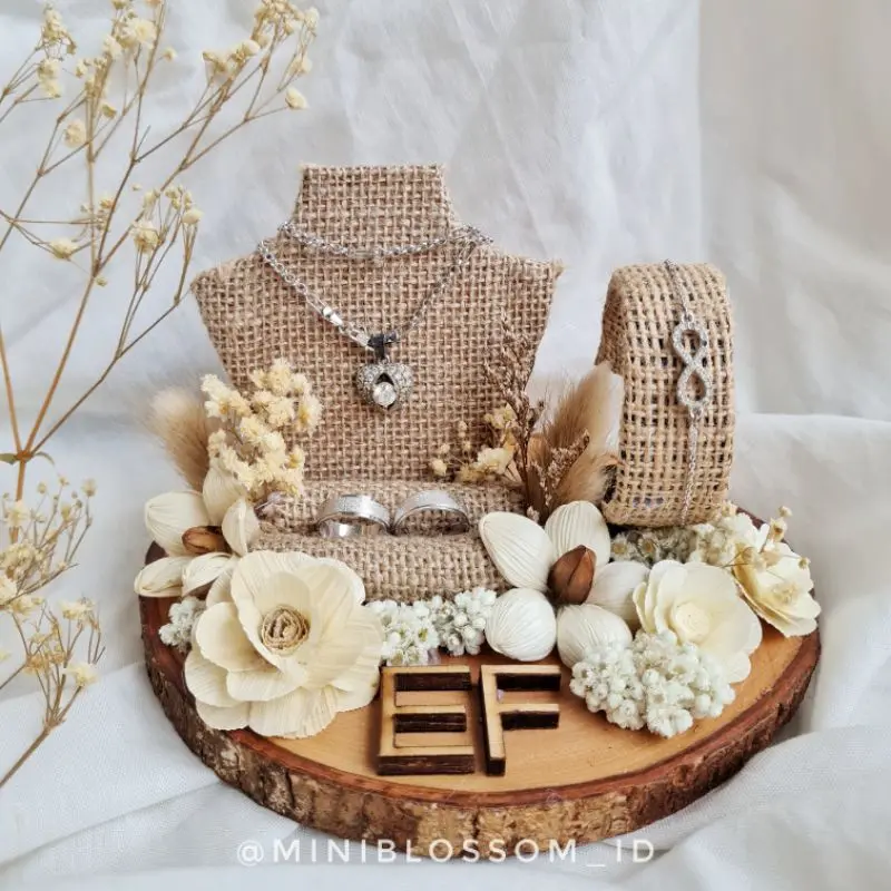 RUBY SET Kalung Cincin / Tempat Perhiasan Mahar / Tempat Kalung Mahar / Kotak Cincin Ring Box Seserahan 1