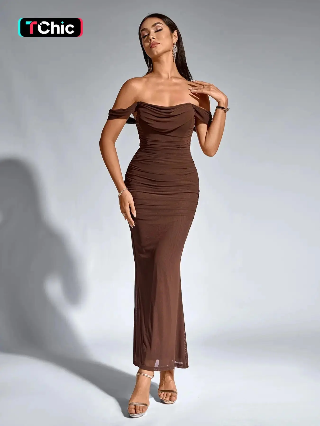 Women's Off The Shoulder Ruched Draped Backless Bodycon Dress, Elegant Zipper Back Long Dress for Party Club Dating Wear, Ladies Summer Clothes