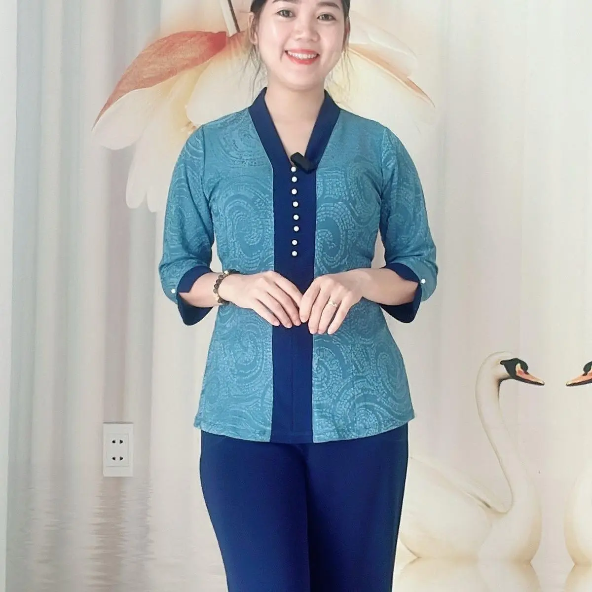 A9 Bộ bà lai nữ trung niên áo thun tằm nhiệt đới women