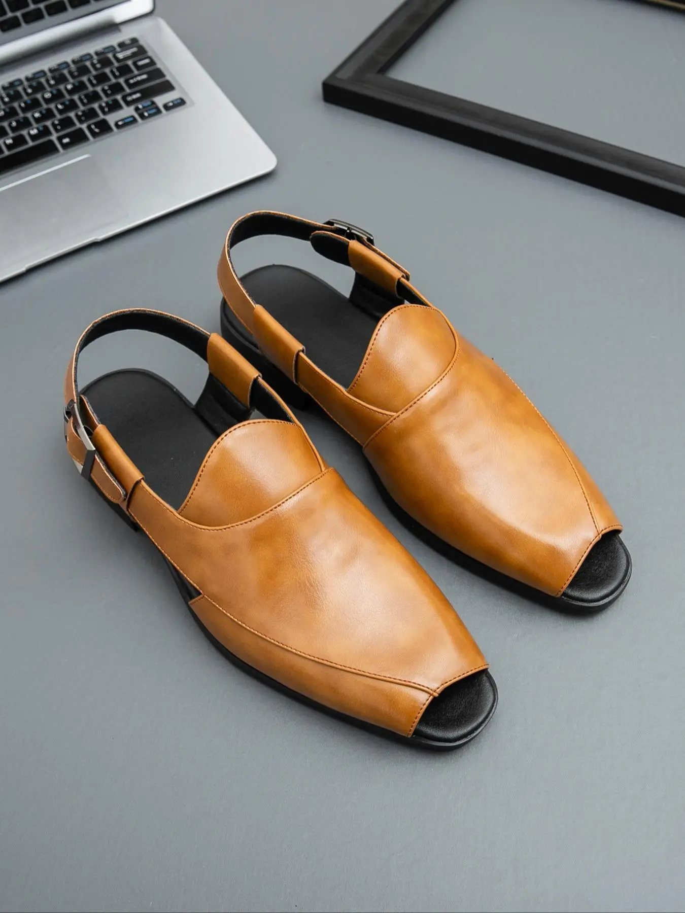 Men's Casual Plain Color Sandals, Fashionable Pu Leather Sandals for Daily Wear, Lightweight Breathable Comfortable Shoes for Men