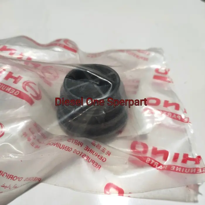Tutup Karet tabung radiator 12volt Toyota dyna  Hino Dutro 110 125 130