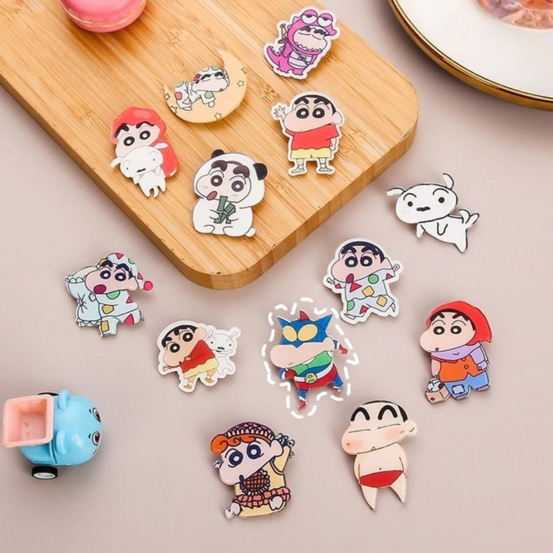 SET10 Huy Hiệu Phụ Kiện Cài Áo Shin Cậu Bé Bút Chì Pin Sticker Ghim Trâm Cài Trang Trí Balo Túi Ví Mũ xinh đồ 1k free ship Women