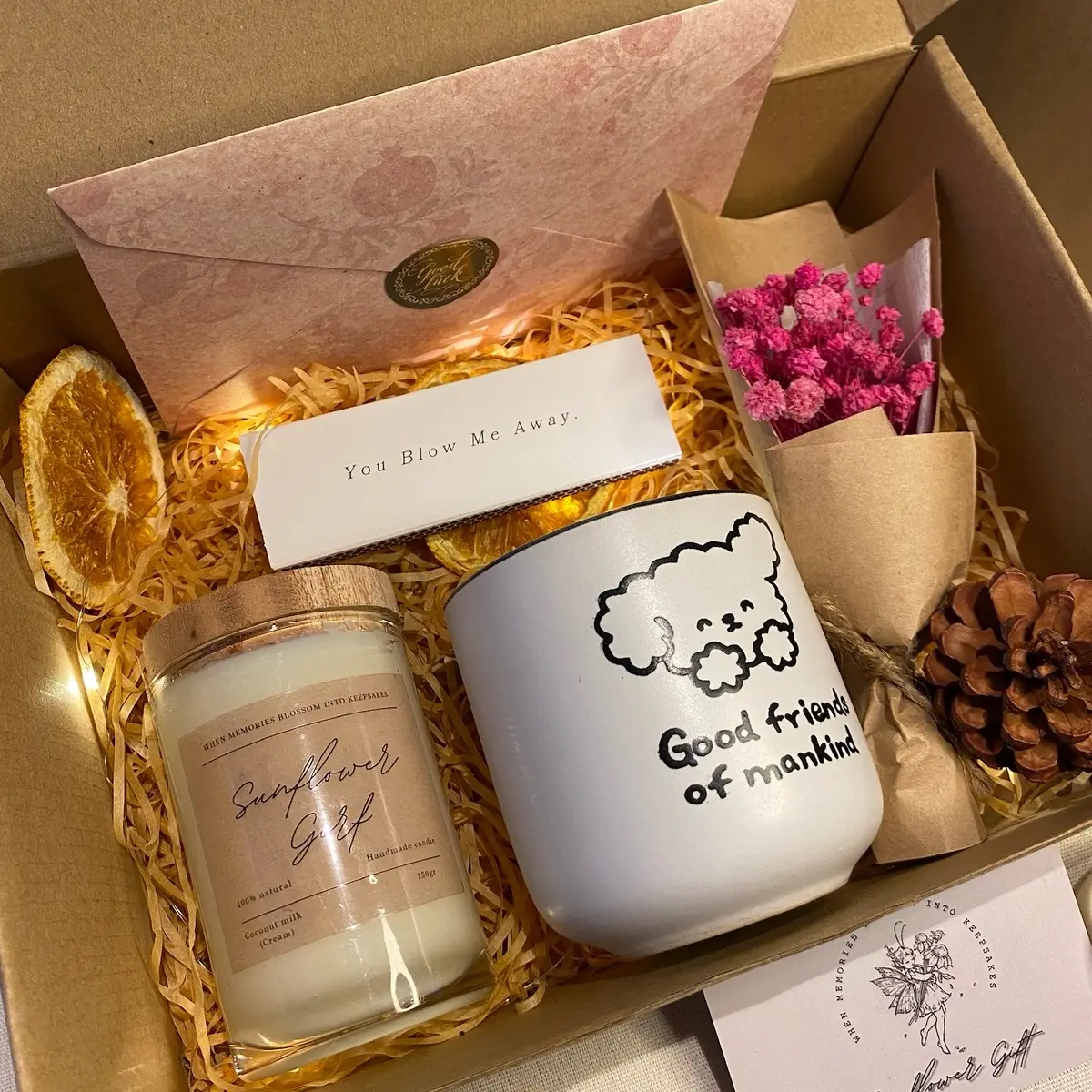 Set quà tặng nến thơm handmade+ cốc sứ dễ thương cao cấp, quà tặng người yêu, noel, sinh nhật, 20/10, kỷ niệm- SF005