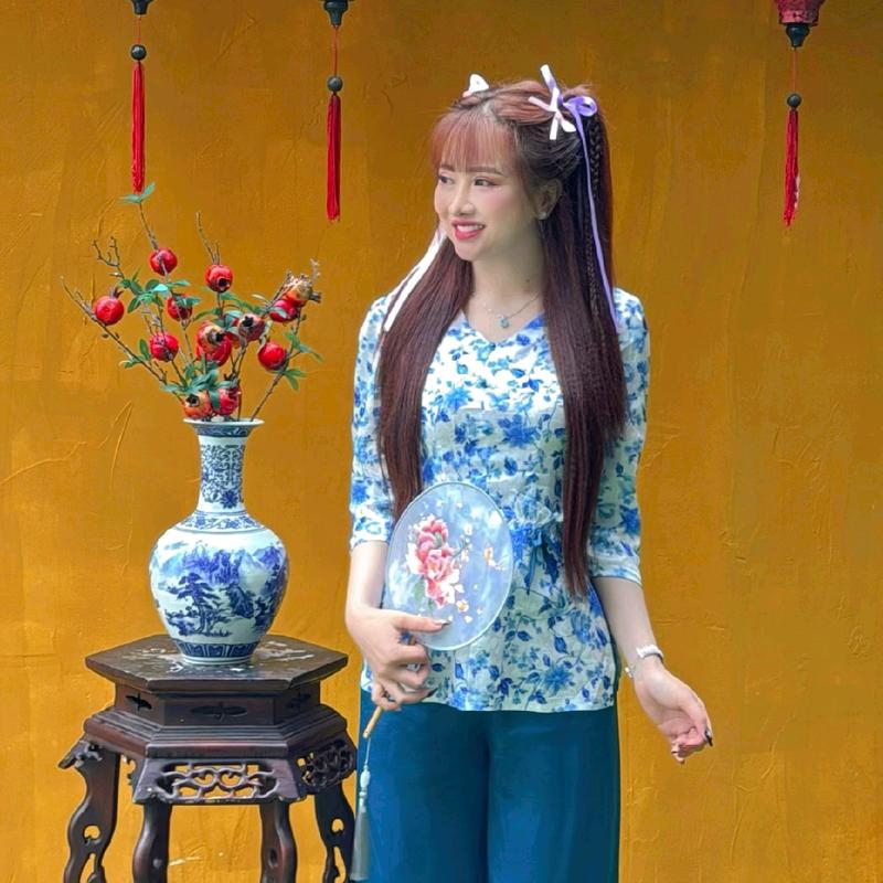 Sét bà ba nữ cách tân túi tiền đính nơ, áo gấm 2da in 4D - Áo nữ - Top, Women-Hoa lá,Chấm bi, Sen 2