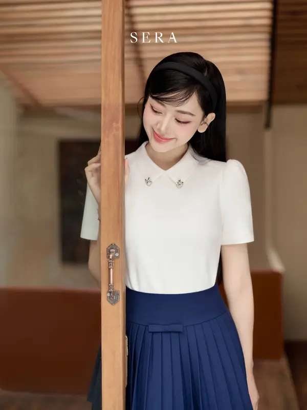 SERA - Áo trắng có cổ tay bồng YURI 4