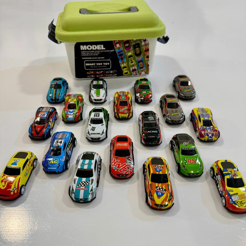 Thùng 30 xe ô tô đồ chơi hợp kim Ô tô mô hình mini kèm hộp đựng độ bền cao quà tặng bé