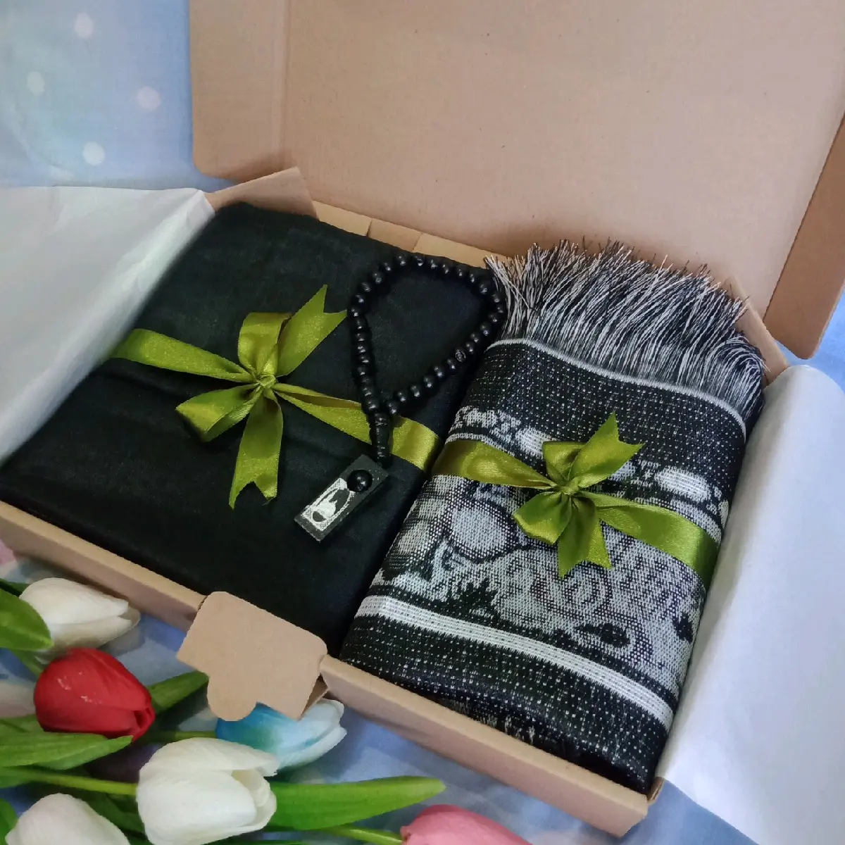Paket Kado cowok Sarung Sajadah Hampers lebaran gift wisuda