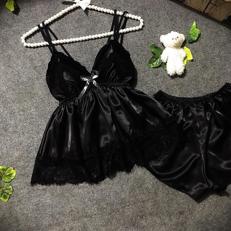 Đồ ngủ nữ - bộ Áo ngủ 4 dây quần đùi phối ren mềm chất liệu phi lụa size 44-55kg Women Đen