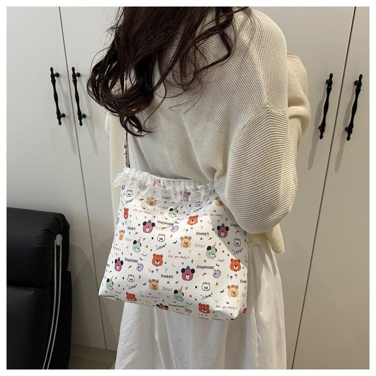 Product Introduction of Sewing Line Magnetic Snap Spring 2025 Women's Bag Shoulder Bag Personality Trend Large Capacity 17