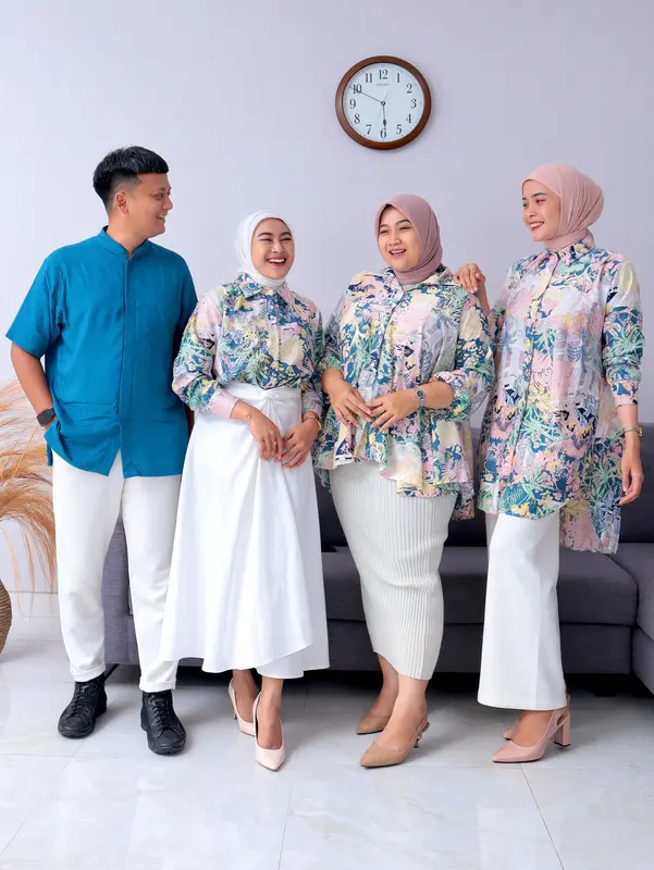 ILTS Kemeja Wanita Oversize Kekinian Bahan Silk Motif Babydoll 8