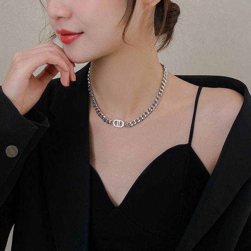 Product Introduction of Gold Thick Straps Pairs Letter D Necklace Hip Hop Cool Short Clavicle Chain All-Match Men's and Women's Same Bracelet Earrings Necklace Cuban Necklace 1