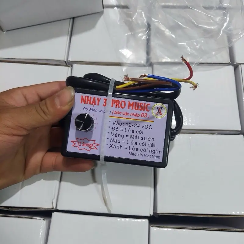 nhại còi nhại kèn 3 pro 12 bài+còi sên Bi Phụ Kiện 0