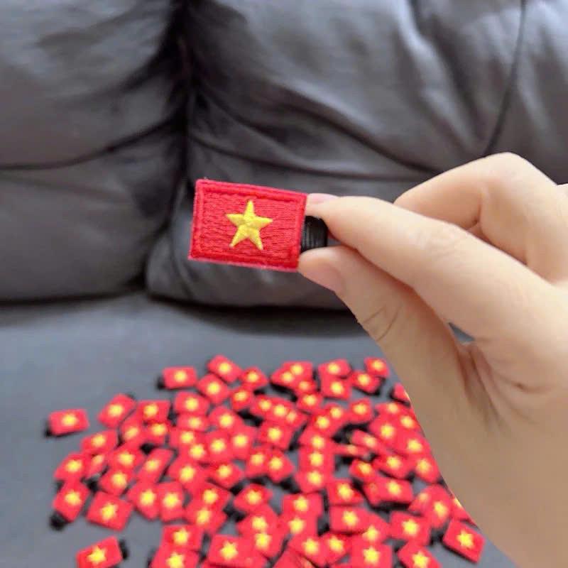 Kẹp tóc lá cờ việt nam  kẹp tóc cờ đỏ sao vàng yêu nước [ V201 ] 1
