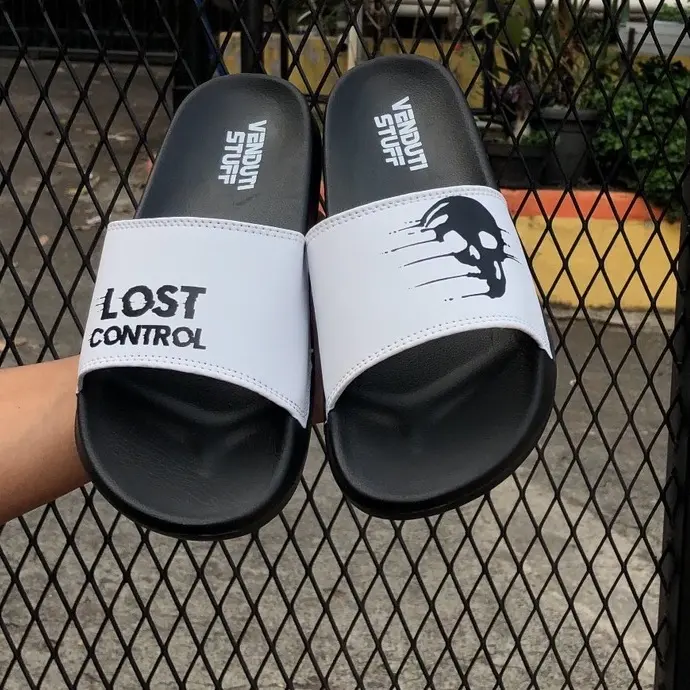 3 Warna Sandal Slop Venduti Stuff Lost Control Series Original 5