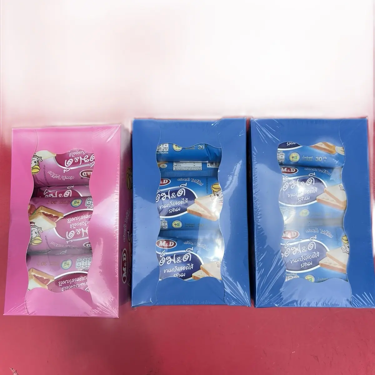 ขนมปัง ตราเอ็มแอนด์ดึ รสนม 2 สตรอ 1