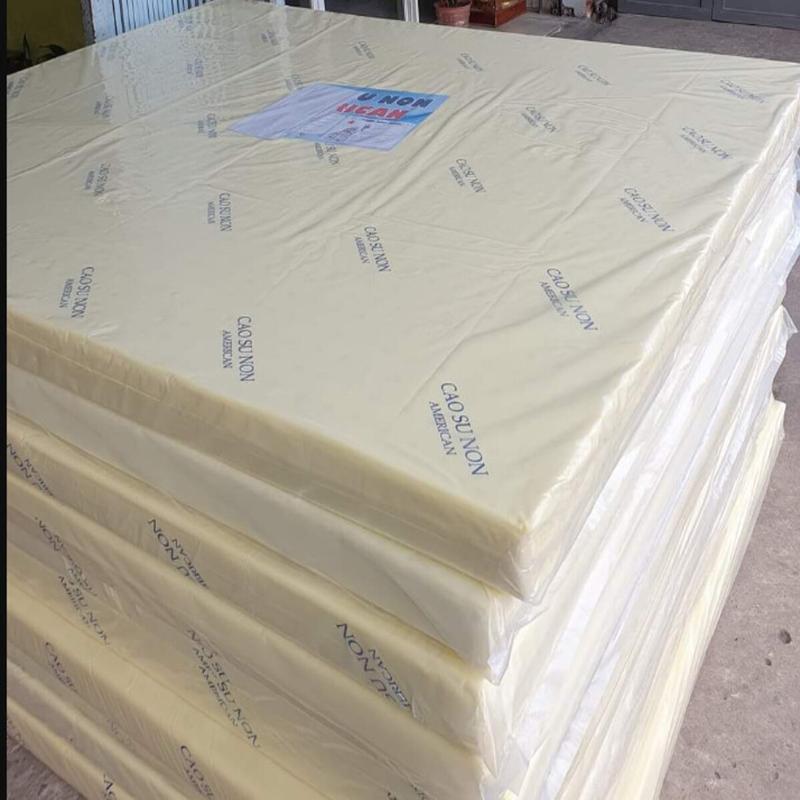  NỆM kt 1M6 X 2M X 5CM CAO SU NON AMERICAN ÊM ÁI 2 MẶT LÔ THÔNG HƠI 