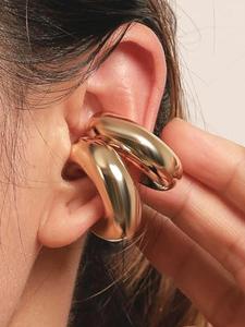 Arete de estilo simple en forma de C de color liso para mujer, manguito de oreja casual y moderno, joyería de moda para uso diario y decoración de fiestas