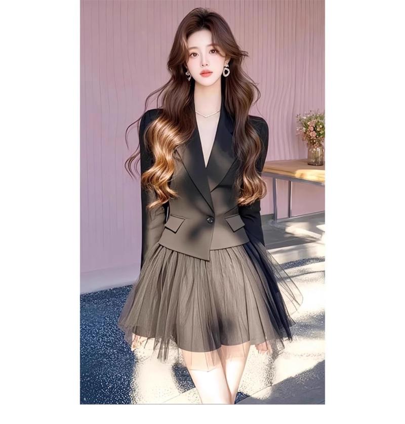 Product Introduction of Bộ Đồ Nữ, Quần Áo Mùa Xuân Siêu Phổ Biến, Cao Cấp, Đẹp, Độc Đáo, Chống Lão Hóa, Thanh Lịch, Áo Màu Đen, Váy Lưới, Thời Trang, Thích Hợp Mặc Cho Nữ, Bộ Sưu Tập 1100 Người 4