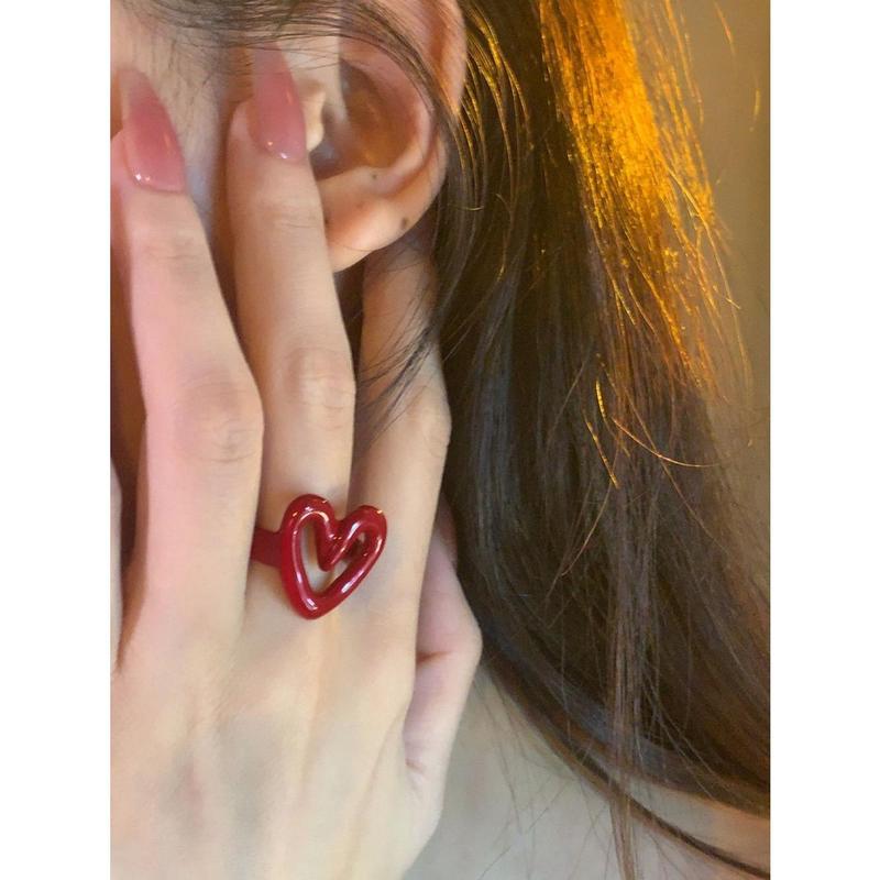 Product Introduction of Vintage Metal Red Open Ring Enamel Heart Gift Y2K Opening Rings Elegant Adjustable Ring Gift 17