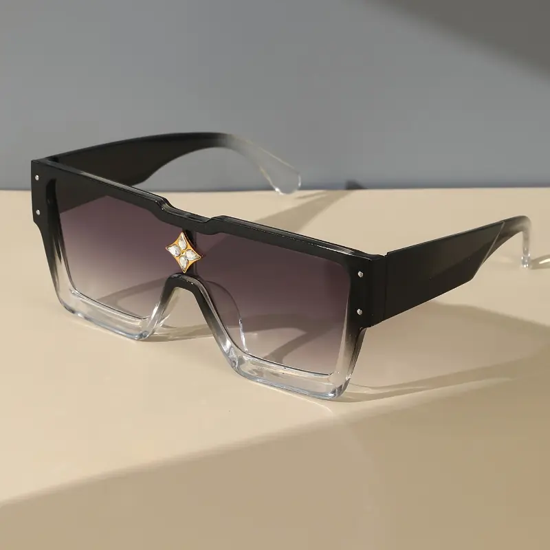 coveted status A Pair of Stylish Retro Rhinestone Decorative Square Glasses, Suitable for Both Men And Women, Perfect for Casual Daily Wear, Outings, And Parties. 0
