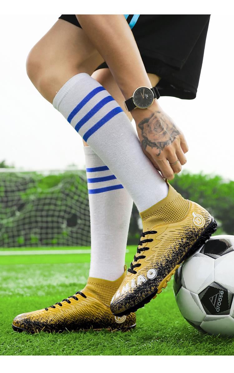 Product Introduction of （SIZE 33-46）Ready Stock Unisex Plus Size Football Shoes Outdoor Futsal Soccer Shoes Non-slip Training Shoes 29