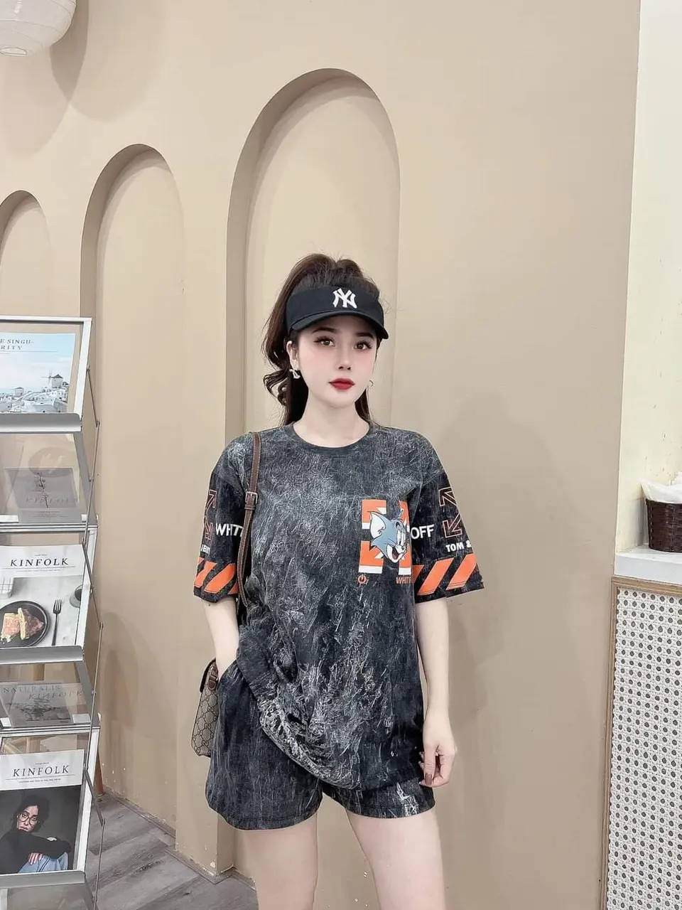 set đồ bộ thời trang nữ phông rộng họa tiết hình chú chuột