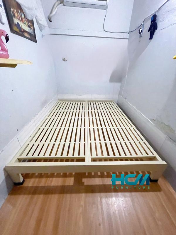 Giao Hỏa tốc HCM _ Giường Palet bằng sắt hộp 4x8 cao cấp 2
