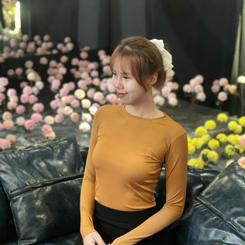 Combo 3 áo thun tay dài nữ cổ tròn dáng dài chất thun tăm lạnh quảng châu ,có 2:size ;số 1:phù hợp từ :38kg-48kg .số 2:phù hợp từ 48kg-58kg 1
