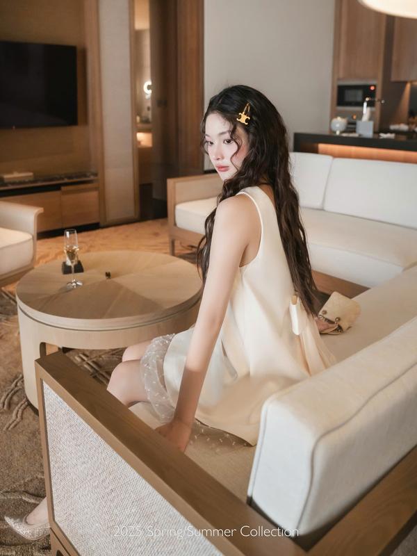 [CHOUCHOU-DOANNGANCHAU] - Đầm Nữ - Đầm Suôn Nơ Lưng - Đơn Giản - Dễ Thương Women Dress Nhung Kem 2