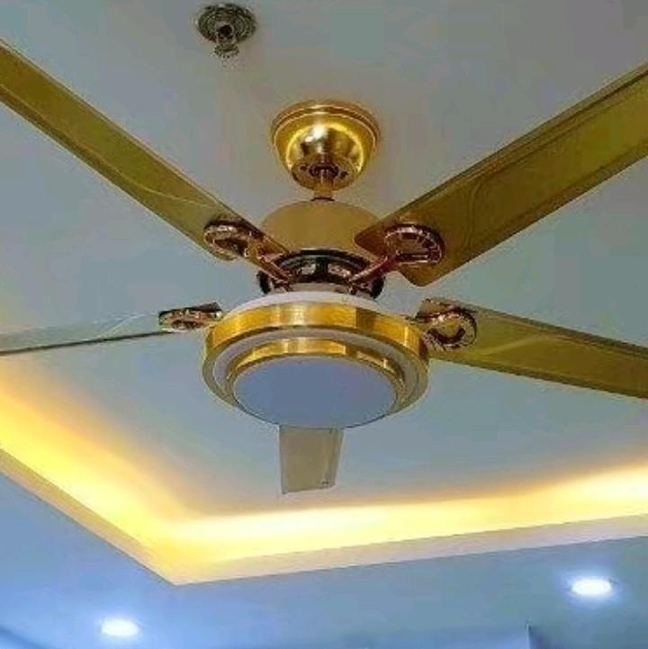 506 vàng HÀNG LOẠI 1 CÓ DÂY CÁP ÁN TOÀN ĐỘNG CƠ INVERTER LÕI ĐỒNG Quạt trần có điều khiển 6 số,3 chế độ đèn led quạt màu vàng 2 viền