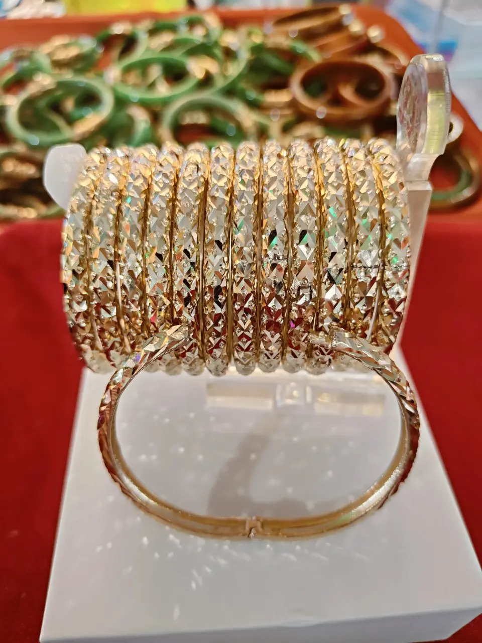 Vòng Ximen Cặp Hai Chiếc Khóa Bật Chất Liệu Đồng Đỏ
