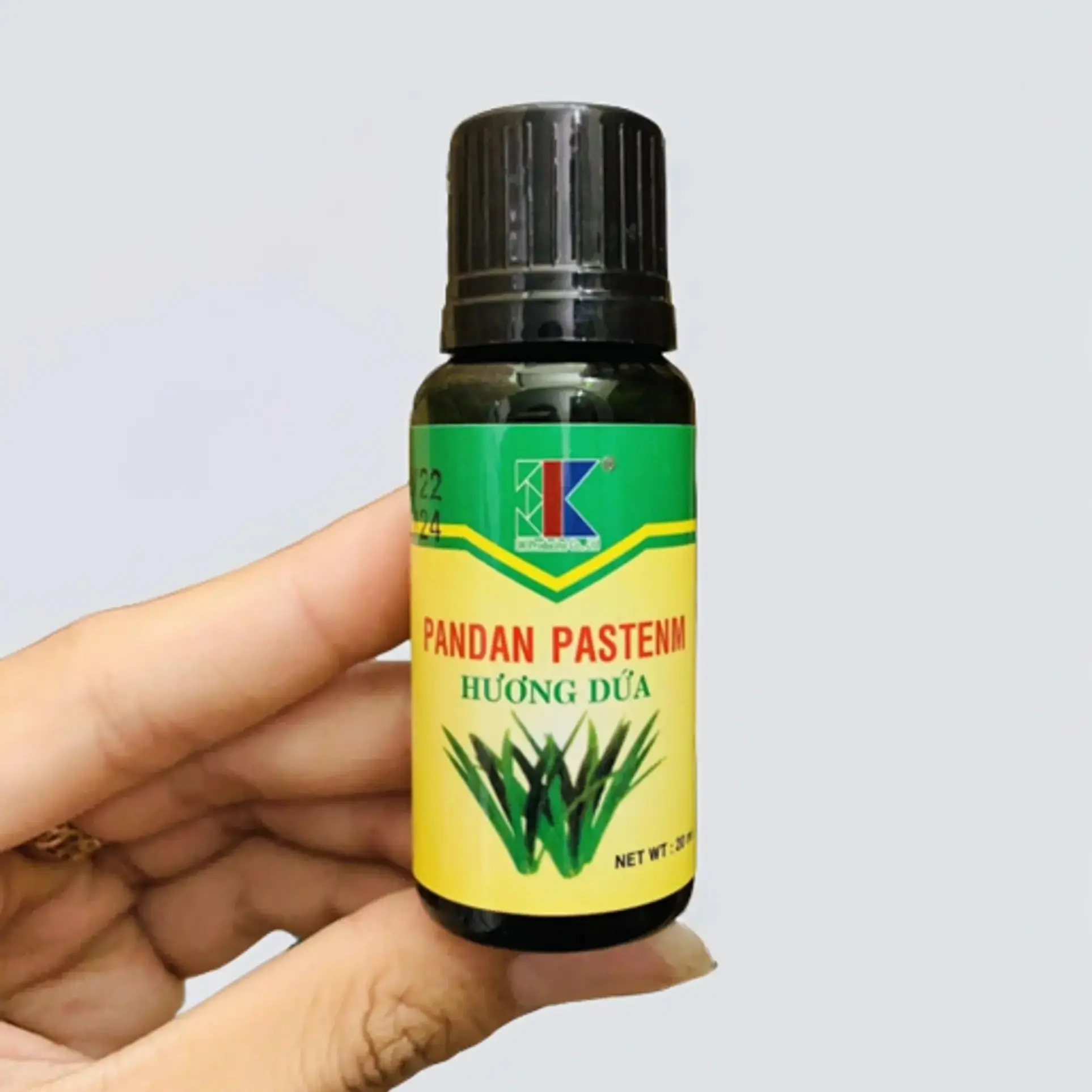 1 lọ Hương lá dứa có màu (pandan pastenm) hiệu 3K chai 20ml - Date xa - Sỉ giá tốt