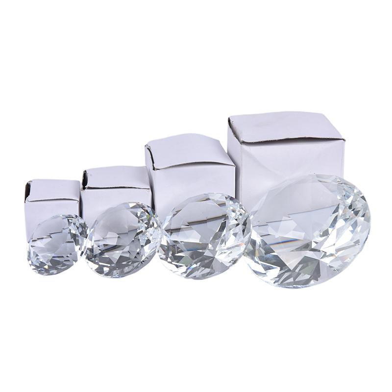 Product Introduction of Clear Paperweight Faceted Cut  Giant   Decor Craft 31