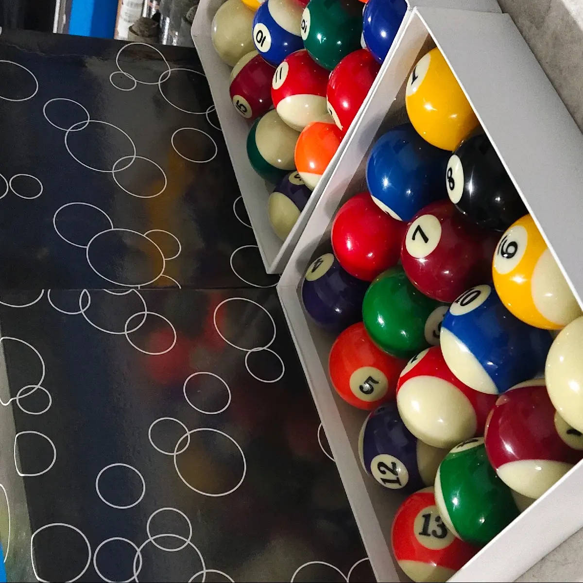 Bola Meja Billiard ukuran Besar