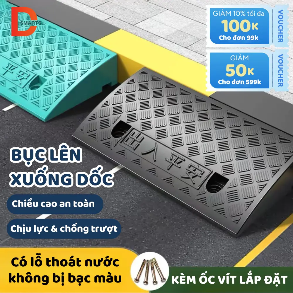 Dốc bục lên xuống xe máy, xe hơi bằng nhựa hình tam giác, Cầu dắt xe máy lên xuống bậc thềm chất liệu PVC bền bỉ