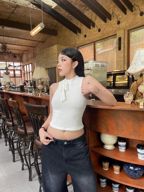 Áo ba lỗ form dài phối nơ nữ tính - FLUFFY TOP JUICY CLUB 2