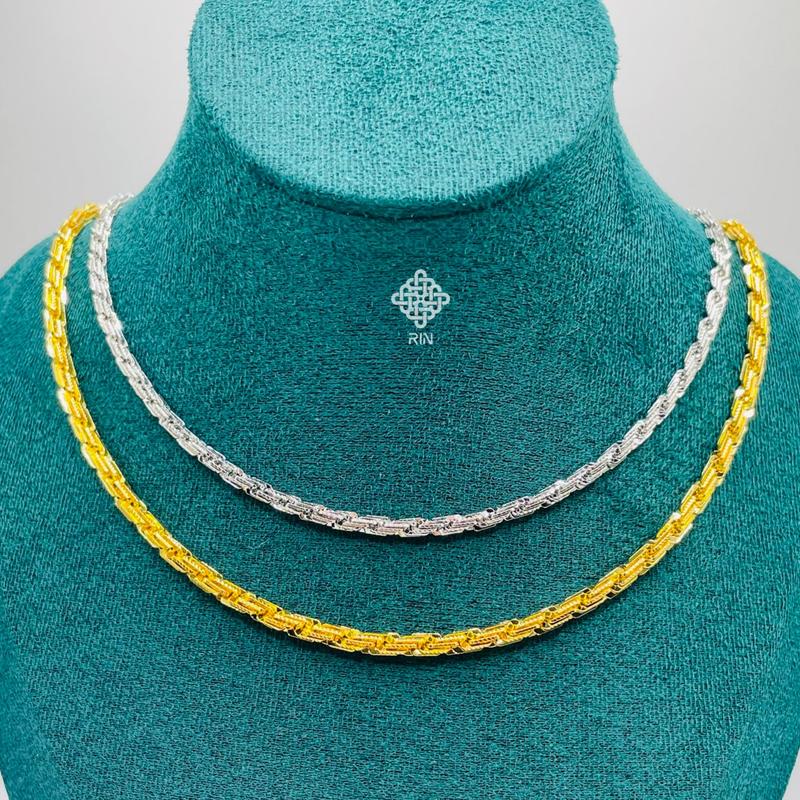  Dây chuyền xoắn titan Vòng cổ titan xoắn vuông chạm khắc màu vàng và trắng dày 4 li TRANGSUCMOILUATUOI.RIN 