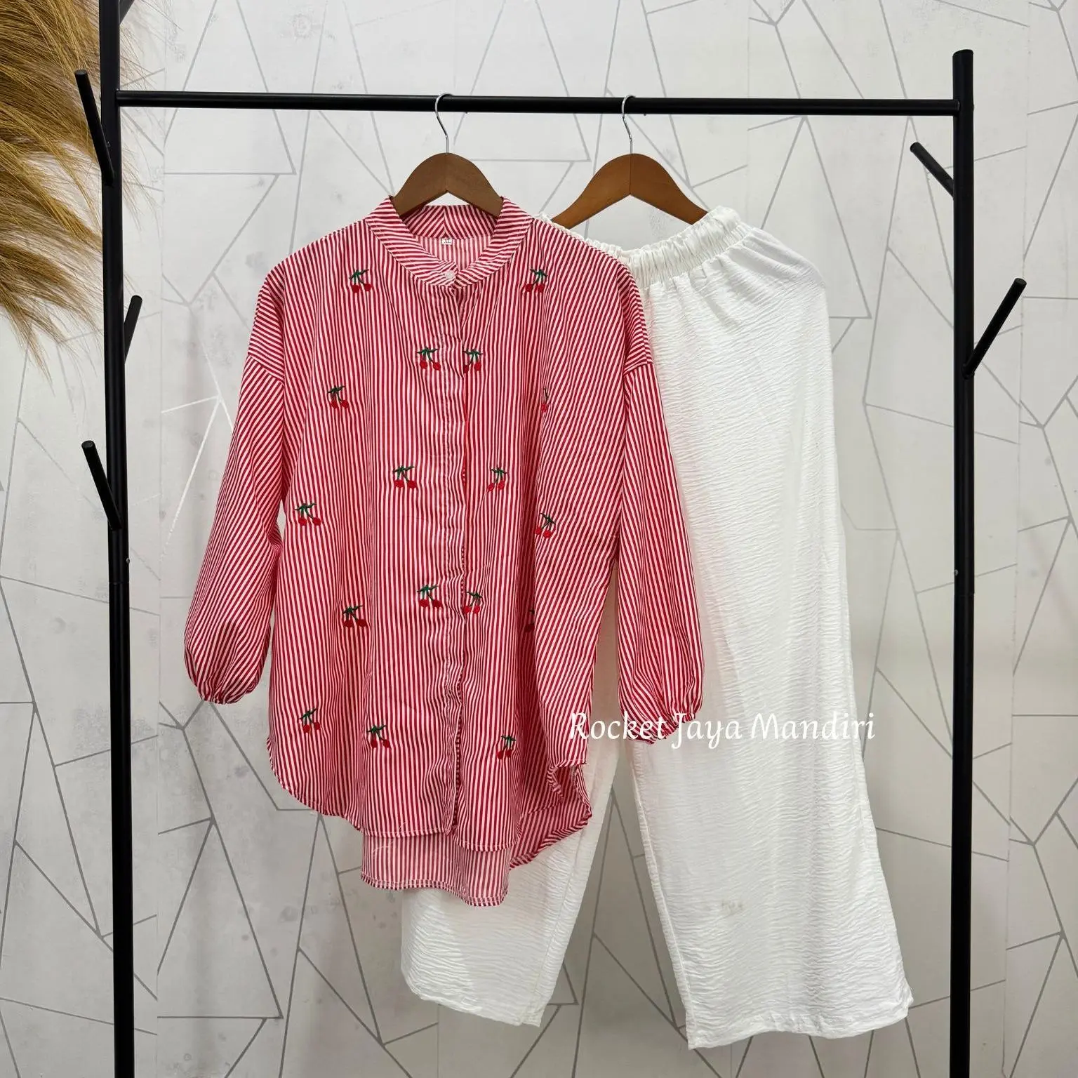 Set Keirra Maroon+Klt Putih