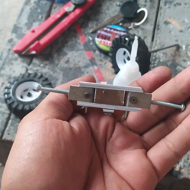 tierod truk plastik 2