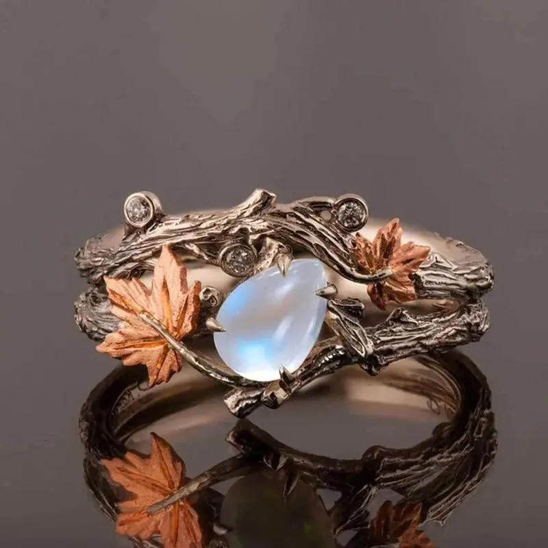Vintage Antique Gold Twig Maple Leaf Moonstone Ring for Women Girls Light Luxury Ring Jewelry Valentine's Day Anniversary Gifts