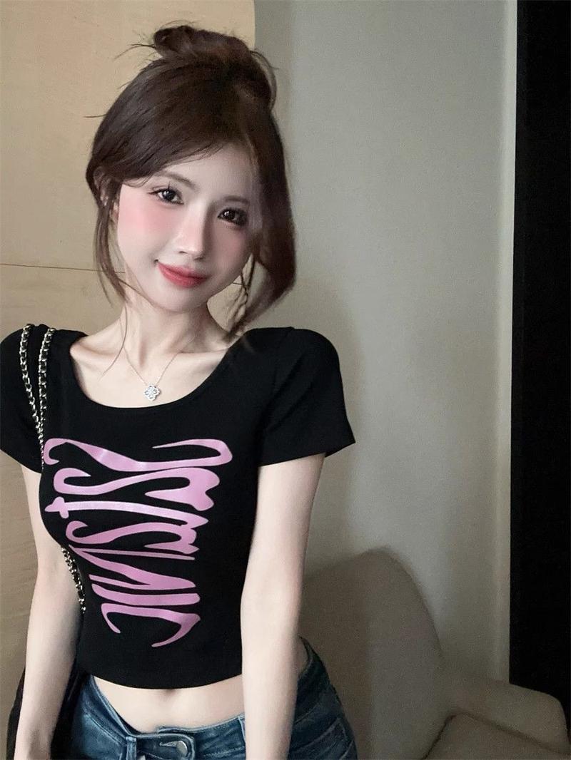 Product Introduction of Hot Design girls lace-up backless shoulder short sleeve top WOMEN'S slim fit slimming handbag color printed short T-shirt 3