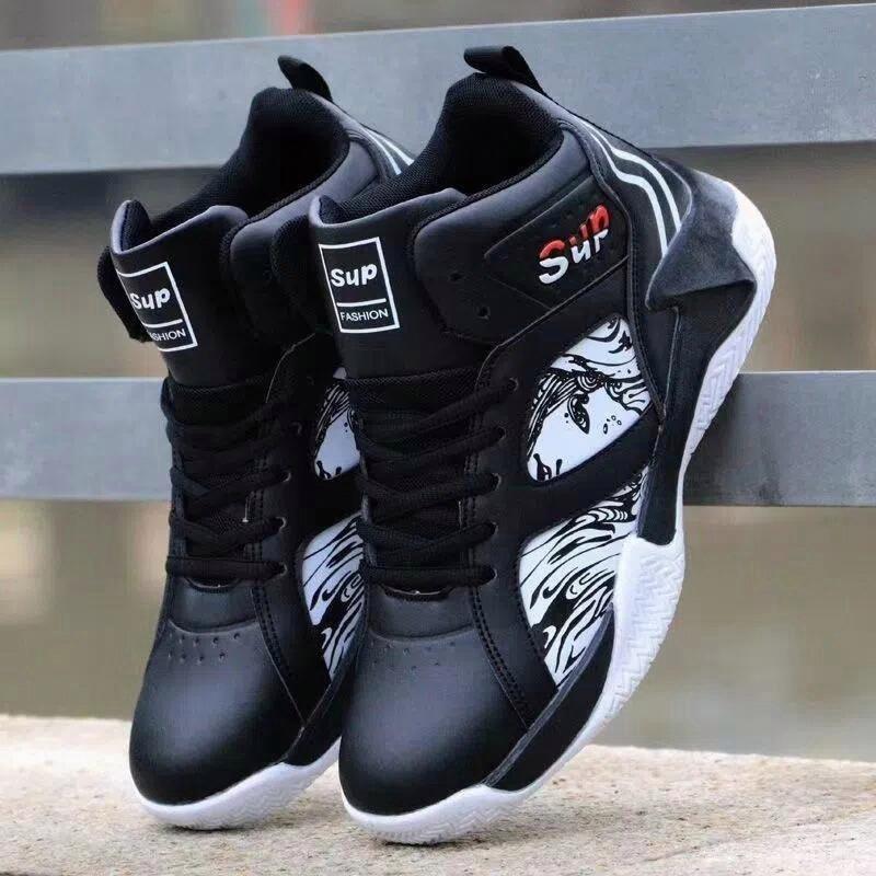 Product Introduction of 2024 New White Korean Shoes for Men on Sale Medium Cut Shoes Sneakers for Men Rubber Men Shoes 39-44 8