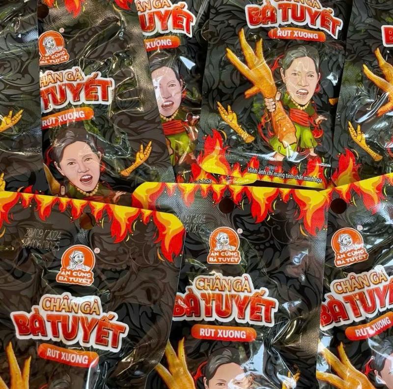 Ăn vặt cùng Chan  (Combo 20 chân gà BÀ TUYẾT ) Chân gà rút xương bà tuyết tê tê cay cay ăn là mê Food