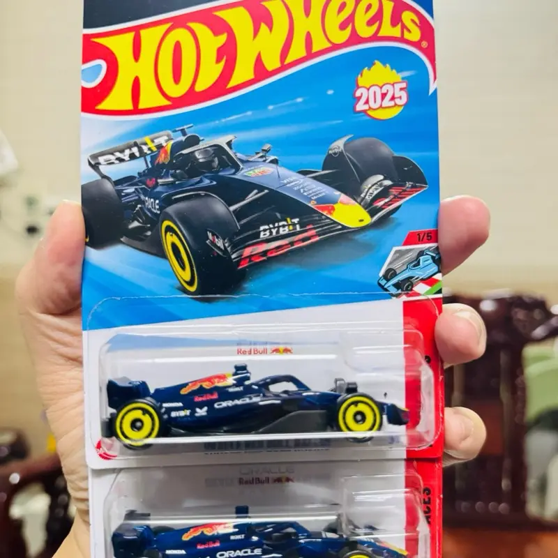 Xe mô hình hot wheels F1 Red Bull xeoto dochoi 3