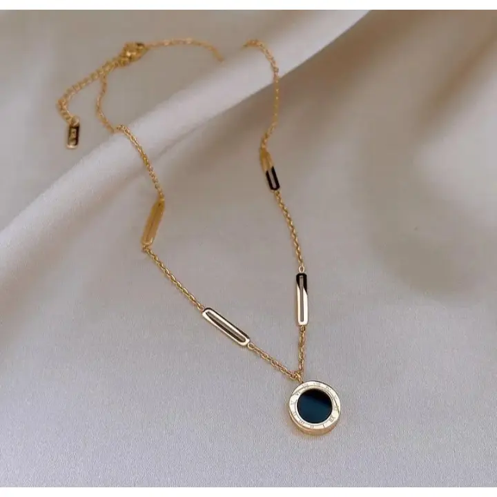 Kalung Titanium Wanita Bulat Hitam Anti Karat Luntur 1